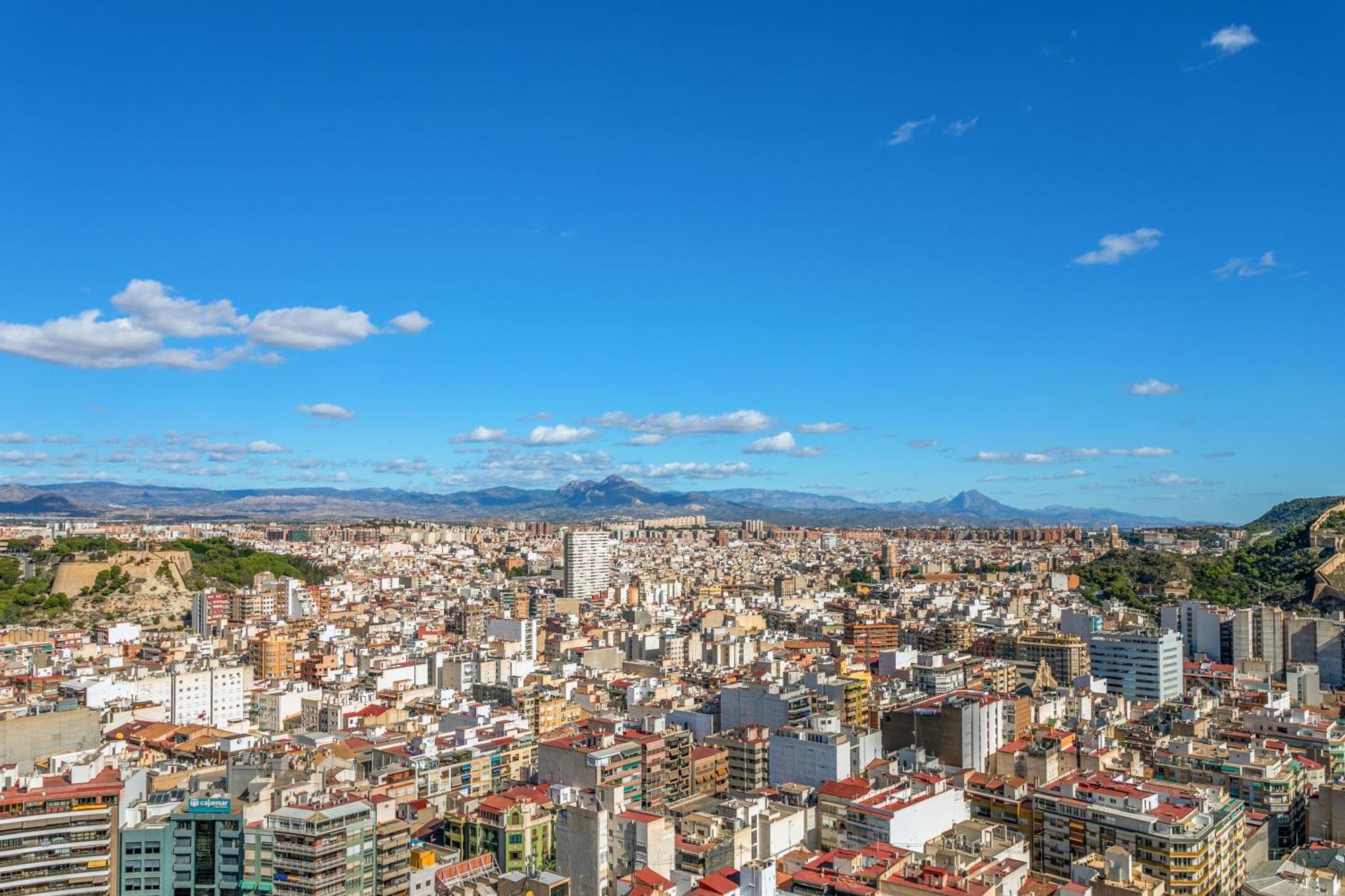 Sky Suites Alicante Luaran gambar